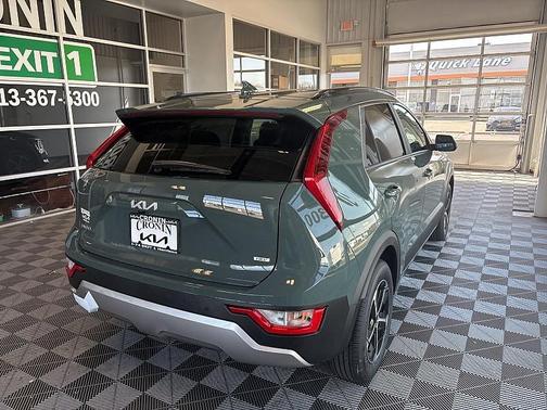 2025 Kia Niro EX