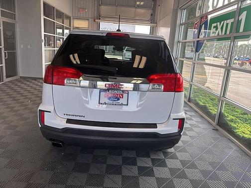 2017 GMC Terrain SLE-1