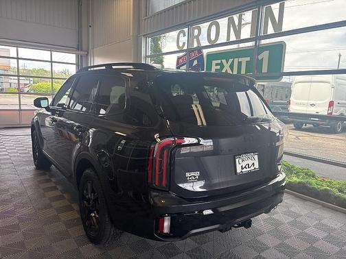2025 Kia Telluride SX-Prestige X-Pro