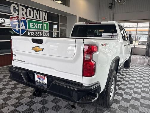 2024 Chevrolet Silverado 3500 WT