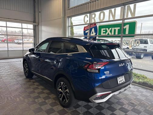 2025 Kia Sportage EX