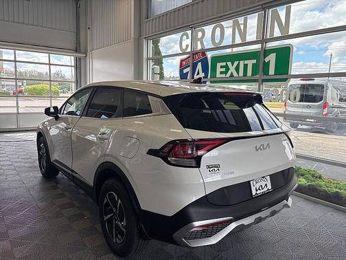 2025 Kia Sportage Hybrid LX