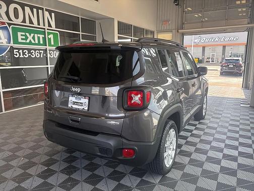 2021 Jeep Renegade Latitude