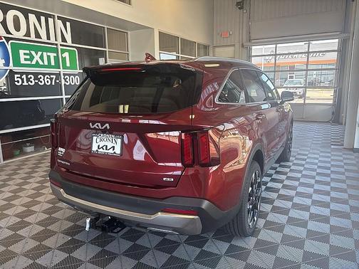 2025 Kia Sorento EX