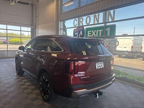 2025 Kia Sorento EX