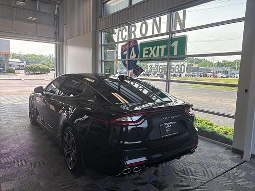 2020 Kia Stinger GT1