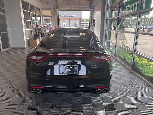 2020 Kia Stinger GT1