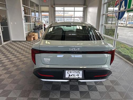 2025 Kia K4 EX