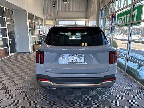 2025 Kia Sorento EX