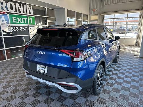 2025 Kia Sportage EX