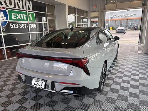 2025 Kia K5 GT-Line