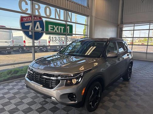 2025 Kia Seltos EX