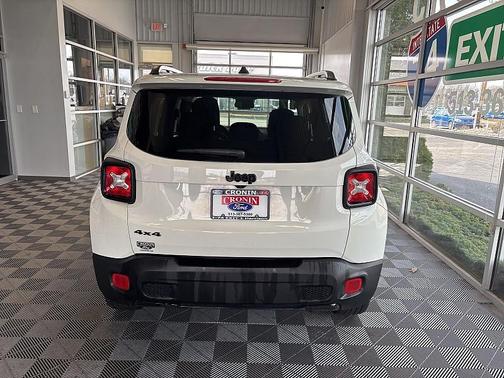 2017 Jeep Renegade Altitude