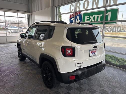 2017 Jeep Renegade Altitude
