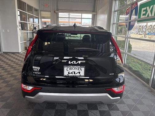 2025 Kia Niro EX