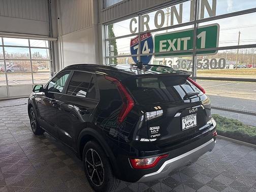 2025 Kia Niro EX