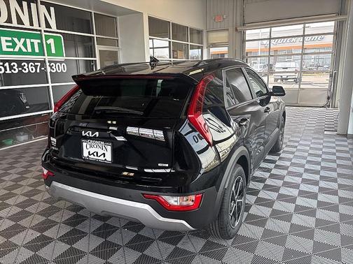 2025 Kia Niro EX