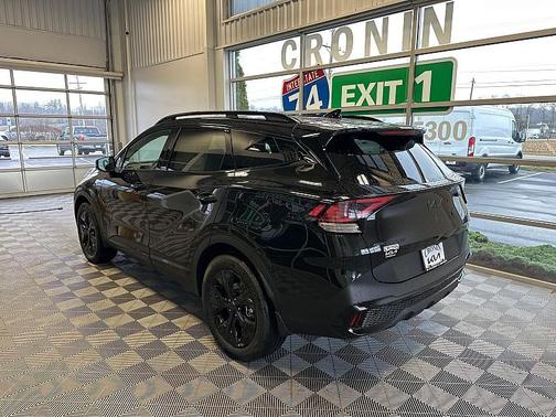 2025 Kia Sportage Plug-In Hybrid X-Line