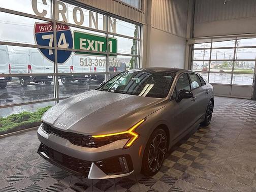2025 Kia K5 GT-Line