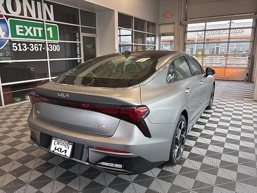 2025 Kia K5 GT-Line