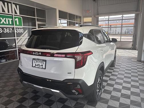 2025 Kia Seltos S