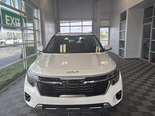 2025 Kia Seltos S
