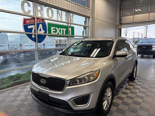 2017 Kia Sorento LX