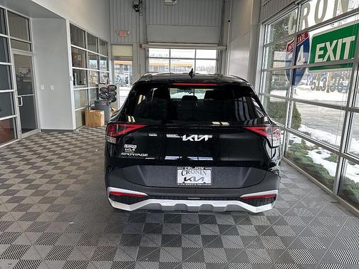 2025 Kia Sportage EX