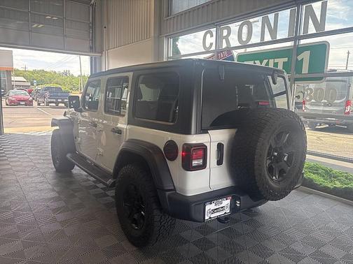 2023 Jeep Wrangler Sport