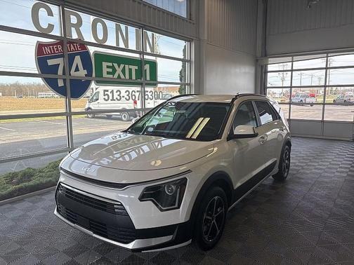2025 Kia Niro EX