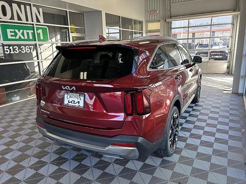 2025 Kia Sorento EX