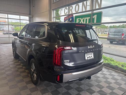 2025 Kia Telluride LX
