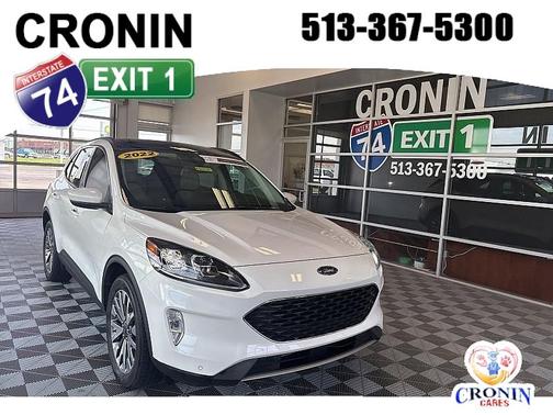 2022 Ford Escape Titanium