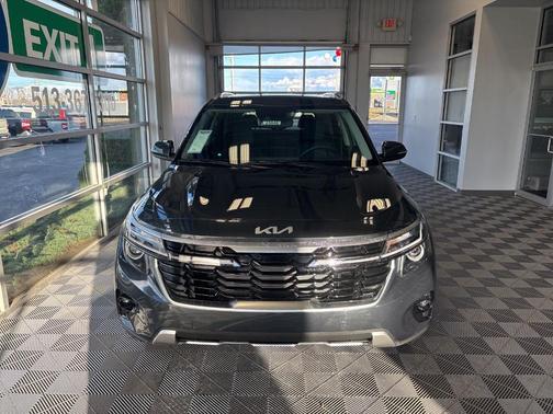 2025 Kia Seltos EX