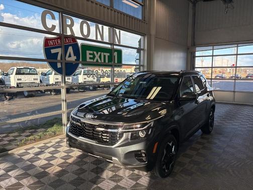 2025 Kia Seltos EX