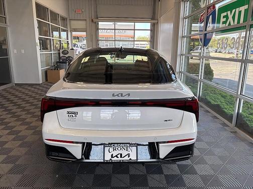 2025 Kia K5 GT-Line