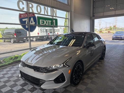 2022 Kia K5 GT-Line