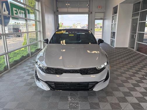2022 Kia K5 GT-Line