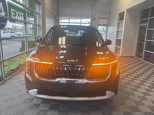 2025 Kia Carnival Hybrid EX