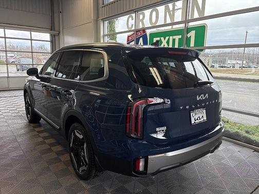 2025 Kia Telluride EX