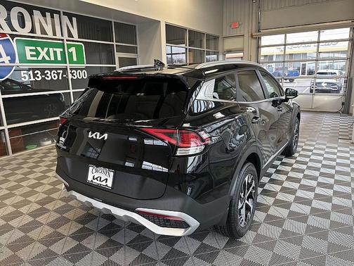 2025 Kia Sportage EX