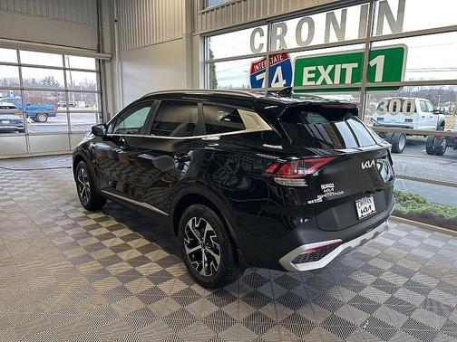 2025 Kia Sportage EX