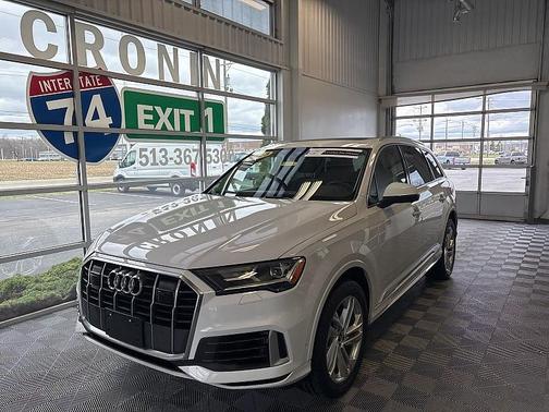2023 Audi Q7 55 Premium Plus