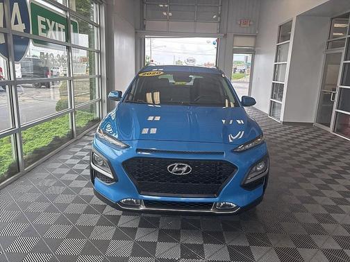 2020 Hyundai KONA SEL Plus