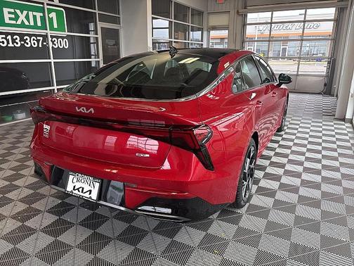 2025 Kia K5 GT-Line