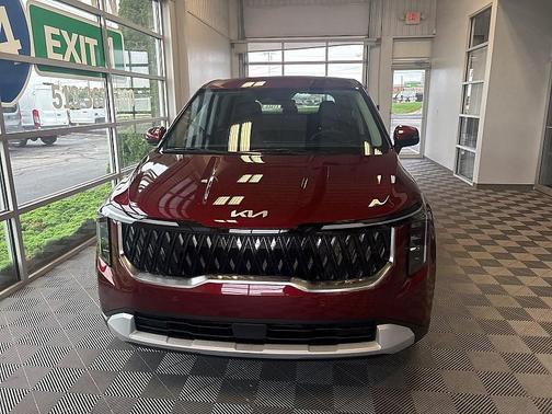 2025 Kia Carnival LXS