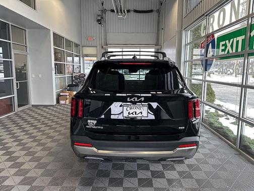 2025 Kia Sorento EX