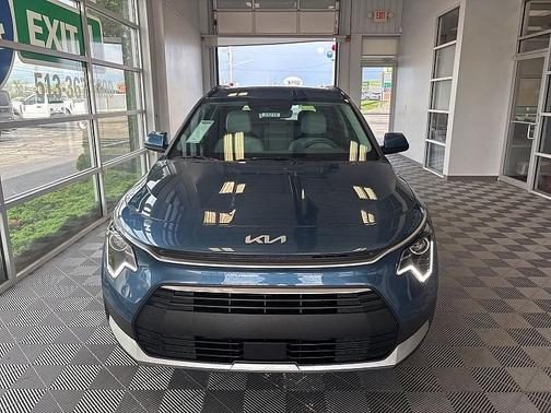 2025 Kia Niro EX