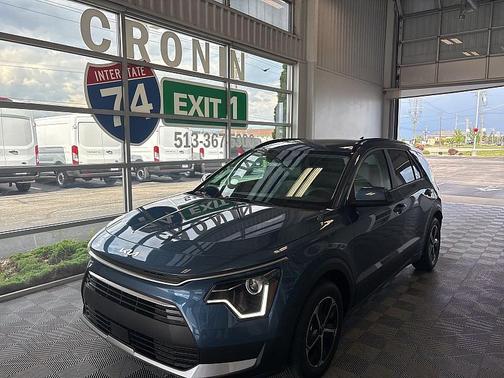 2025 Kia Niro EX
