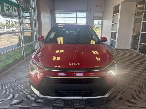 2025 Kia Niro EX